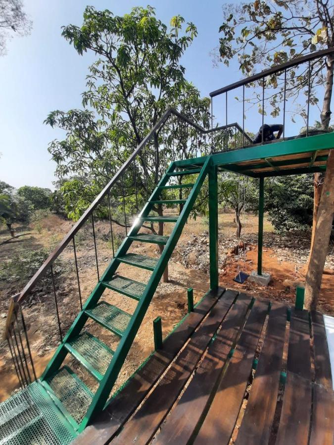 Hornbill Farm Resort Hyderabad Eksteriør billede